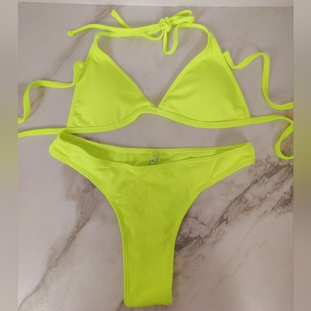 NWOT SHEIN Neon Yellow Green Ribbed Triangle Thong Bikini Set, Sz M